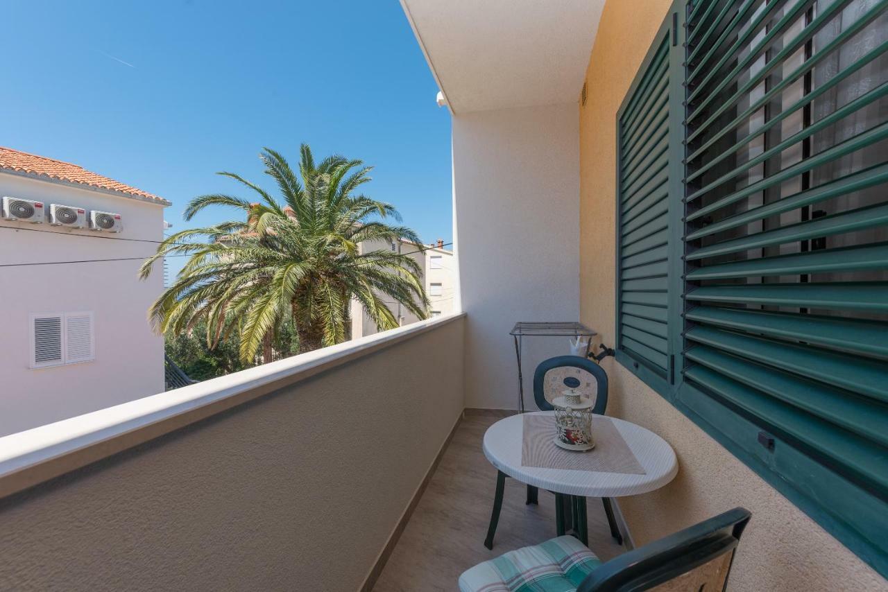 Apartmani Mona Makarska Buitenkant foto