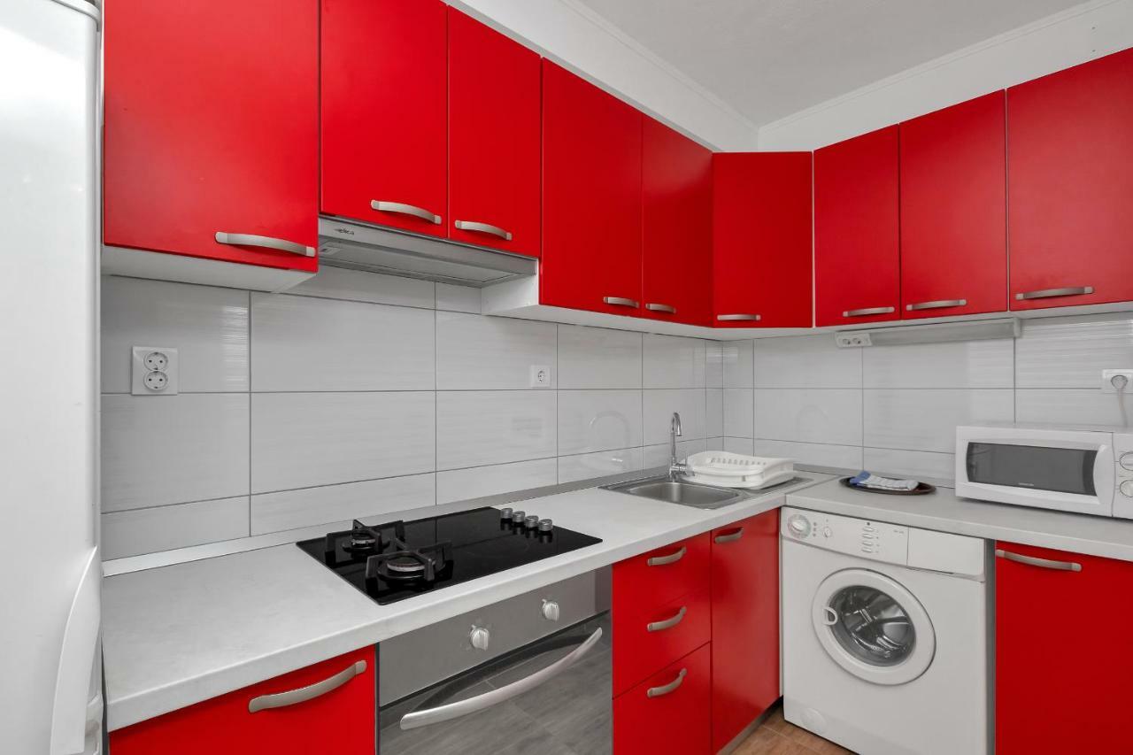 Apartmani Mona Makarska Buitenkant foto