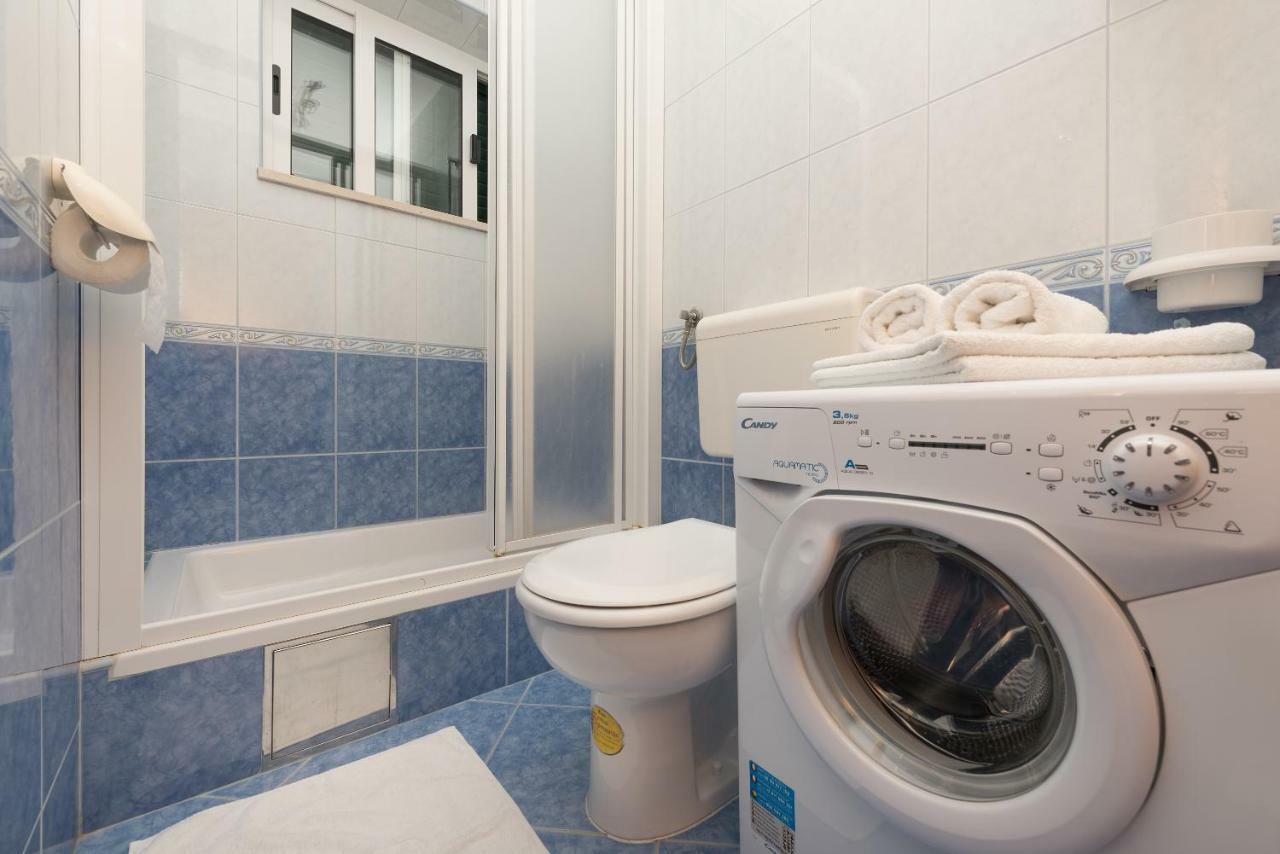 Apartmani Mona Makarska Buitenkant foto